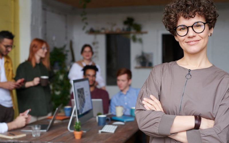 Maelin Trivarn and Isendre Folraeth lecture on transformational leadership in times of crisis